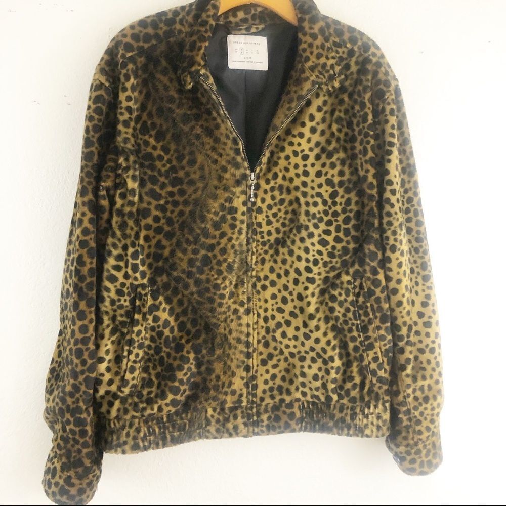 Urban outfitters cheetah print jacket button neck size S